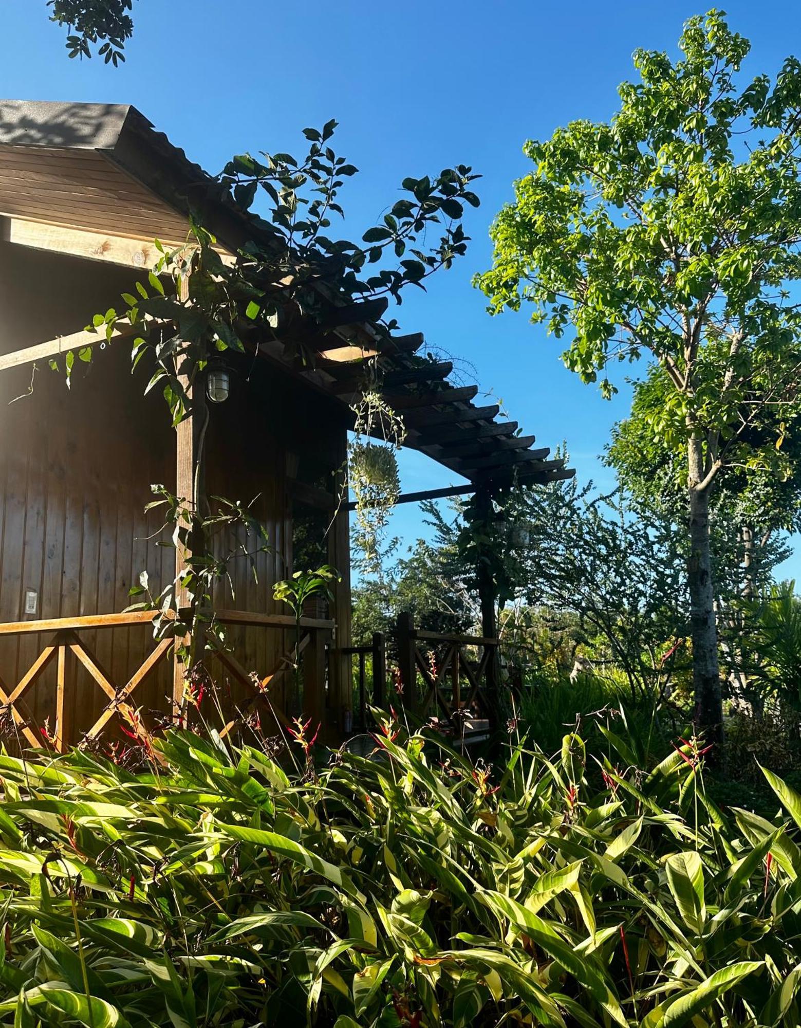 Dugiang Homestay Buon Ma Thuot Exterior foto